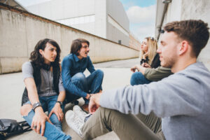 Friends at Detox California discussing how fentanyl affects the body.