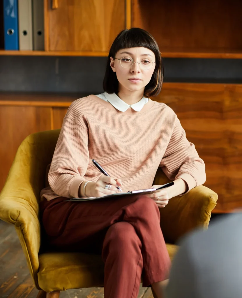 Therapist working at Detox California and prescribing suboxone as part of addiction therapy